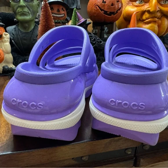 CROCS Mega Crush Triple Strap Vibrant Purple Triple Strap Slides size 7 - Picture 2 of 4